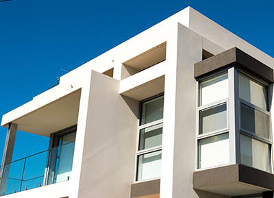 waterfront-luxury-home-construction